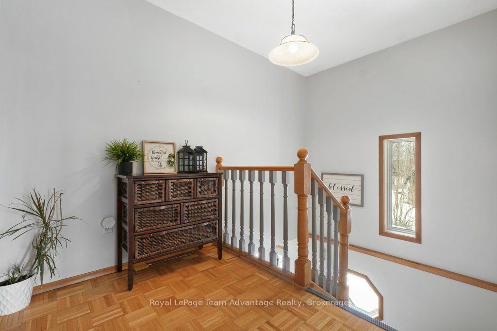12 Taylor Crescent Property Photo 22