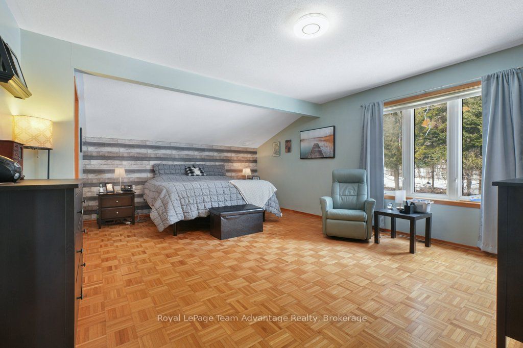 12 Taylor Crescent Property Photo 23