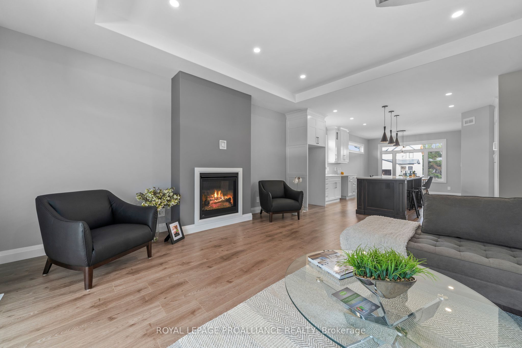 5 Mackenzie John Crescent Property Photo 22