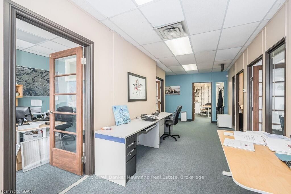 60 Baker Street Property Photo 10