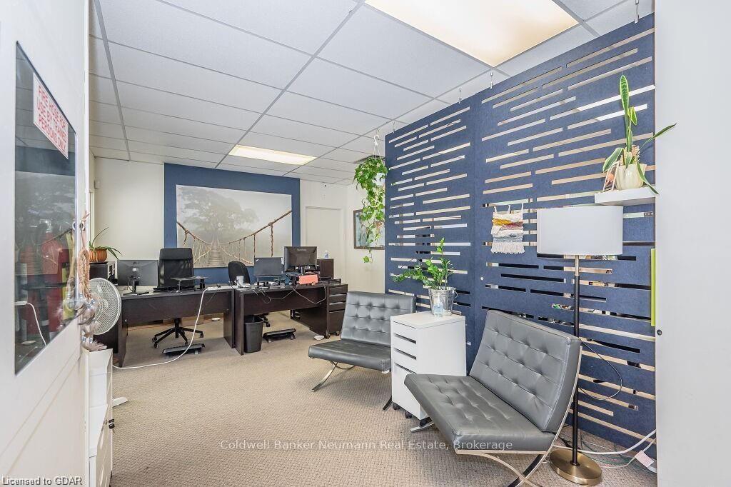 60 Baker Street Property Photo 27