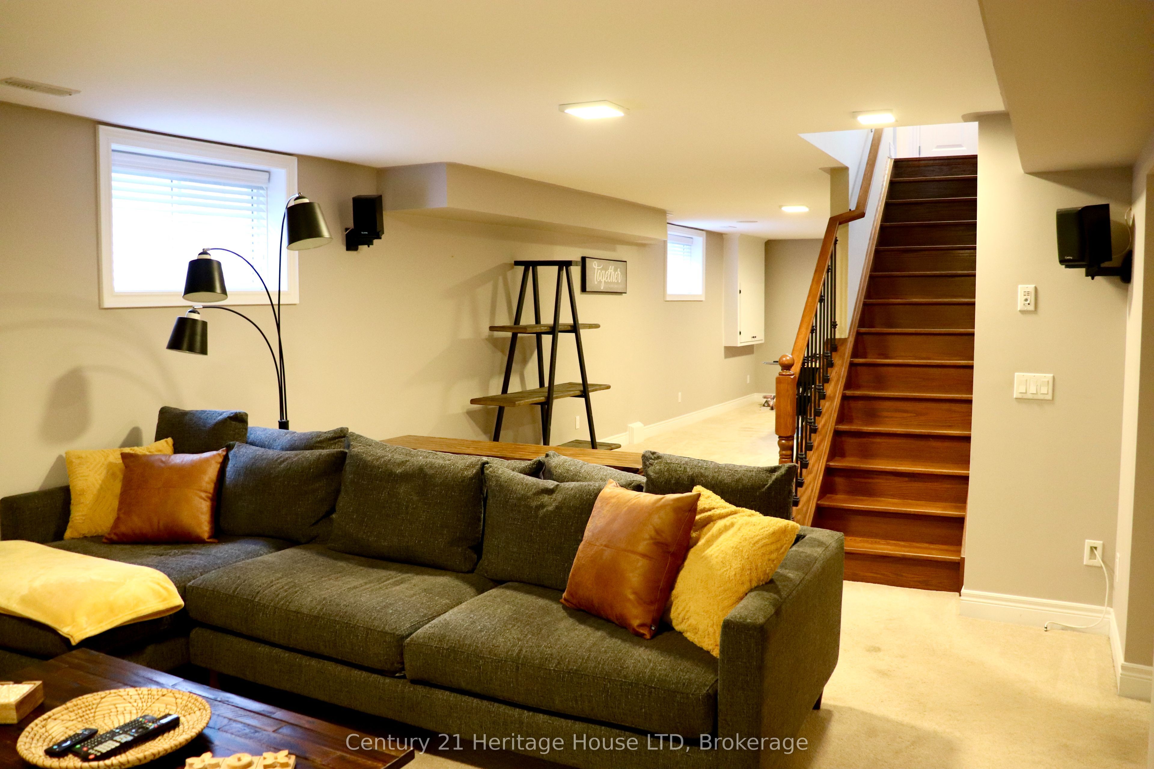 3984 Village Creek Drive Property Photo 45