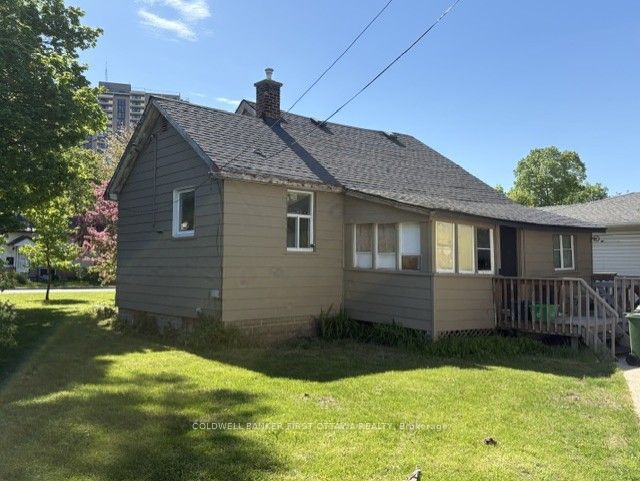 185 Compton Avenue Property Photo 11