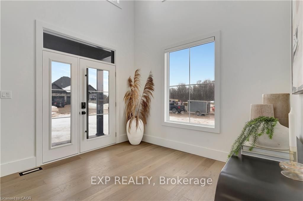 1048 Walton Avenue Property Photo 4