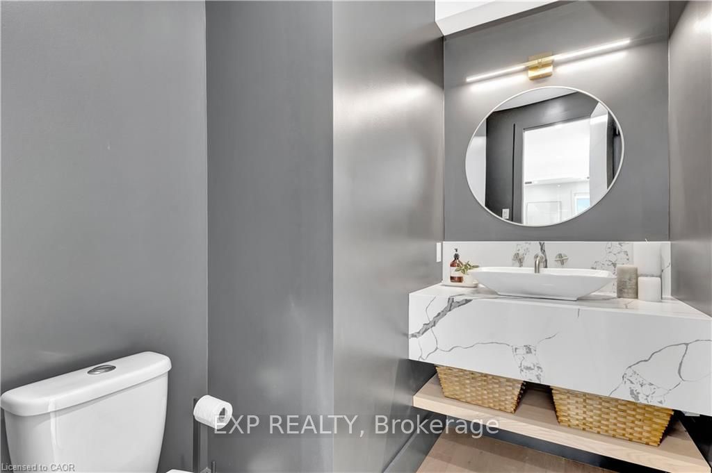 1048 Walton Avenue Property Photo 21