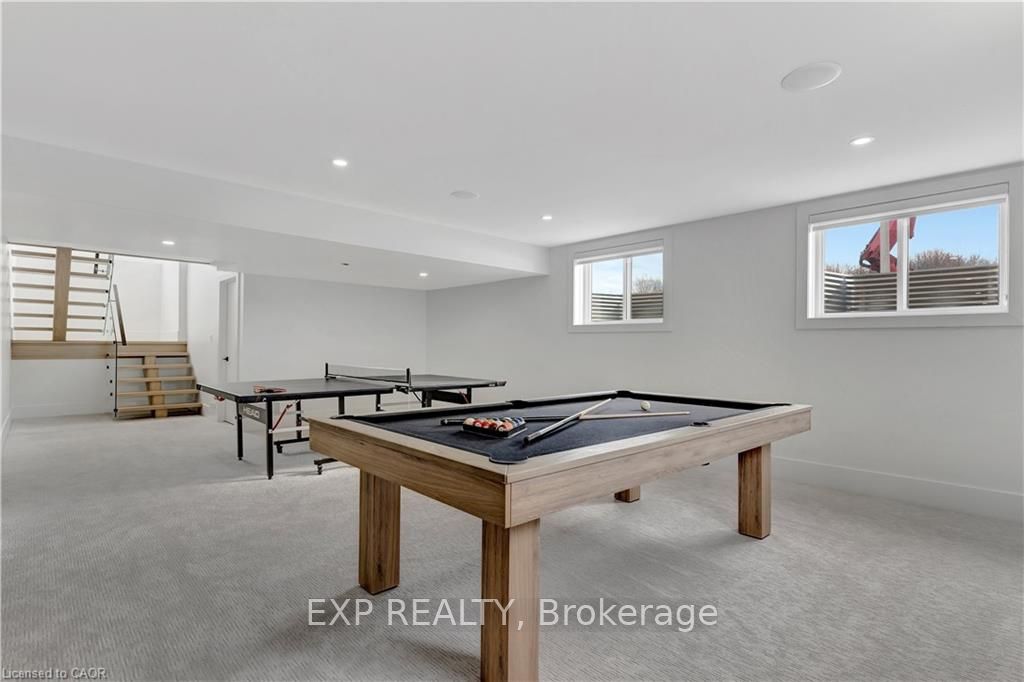 1048 Walton Avenue Property Photo 40