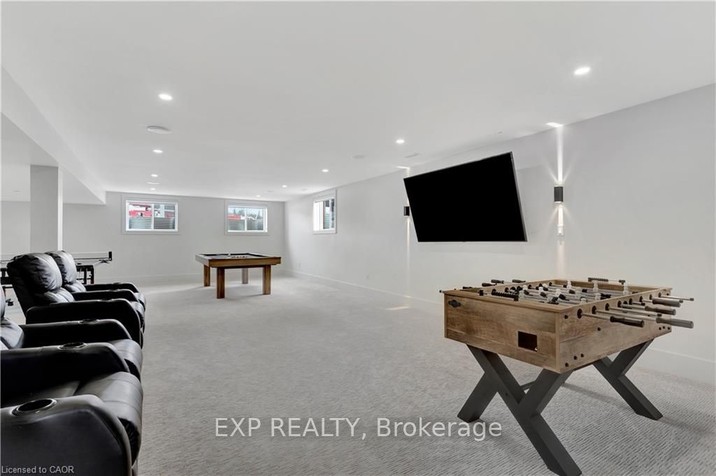 1048 Walton Avenue Property Photo 43