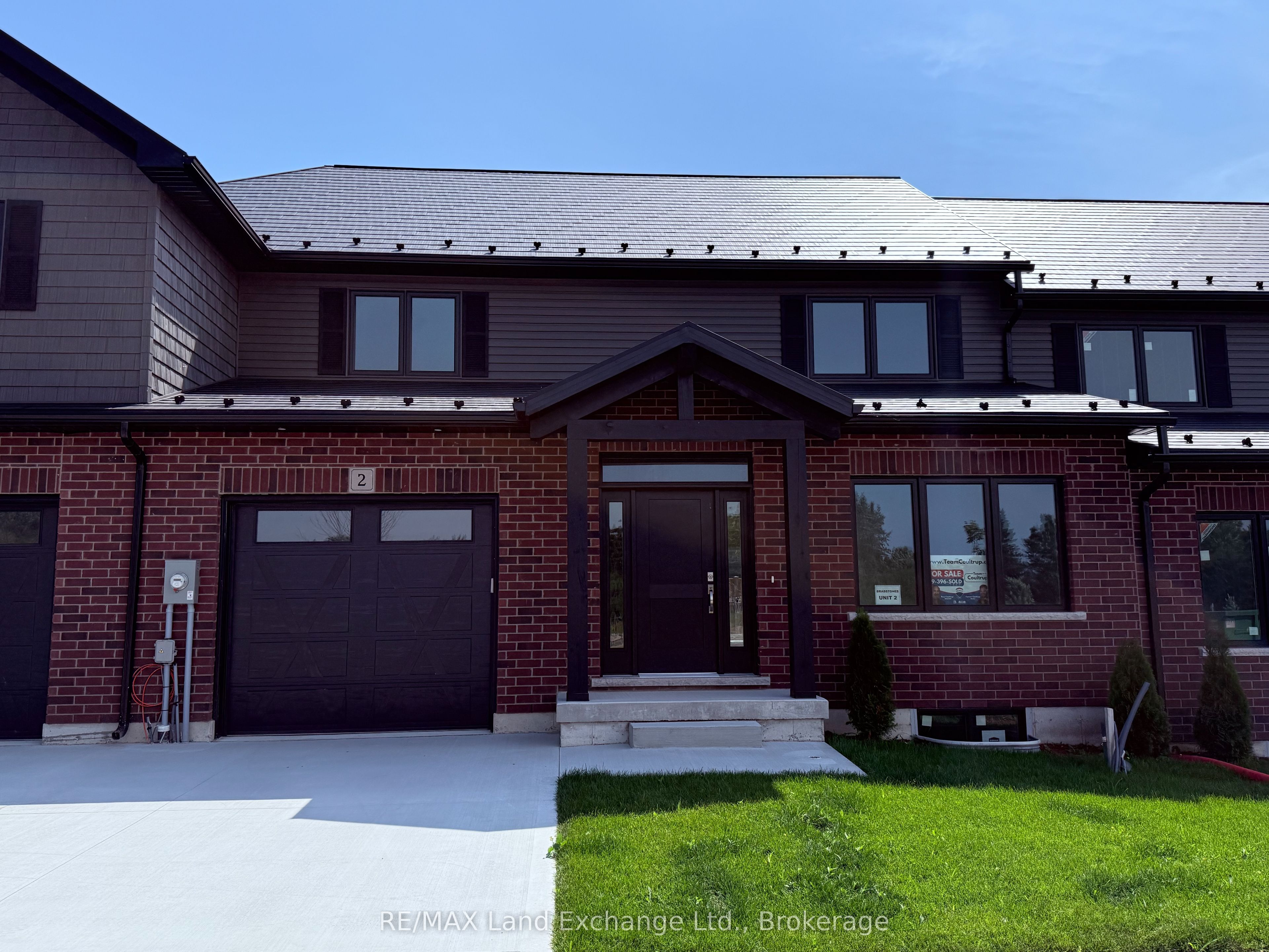 8 Golf Links Road Unit 2 Property Photo 1