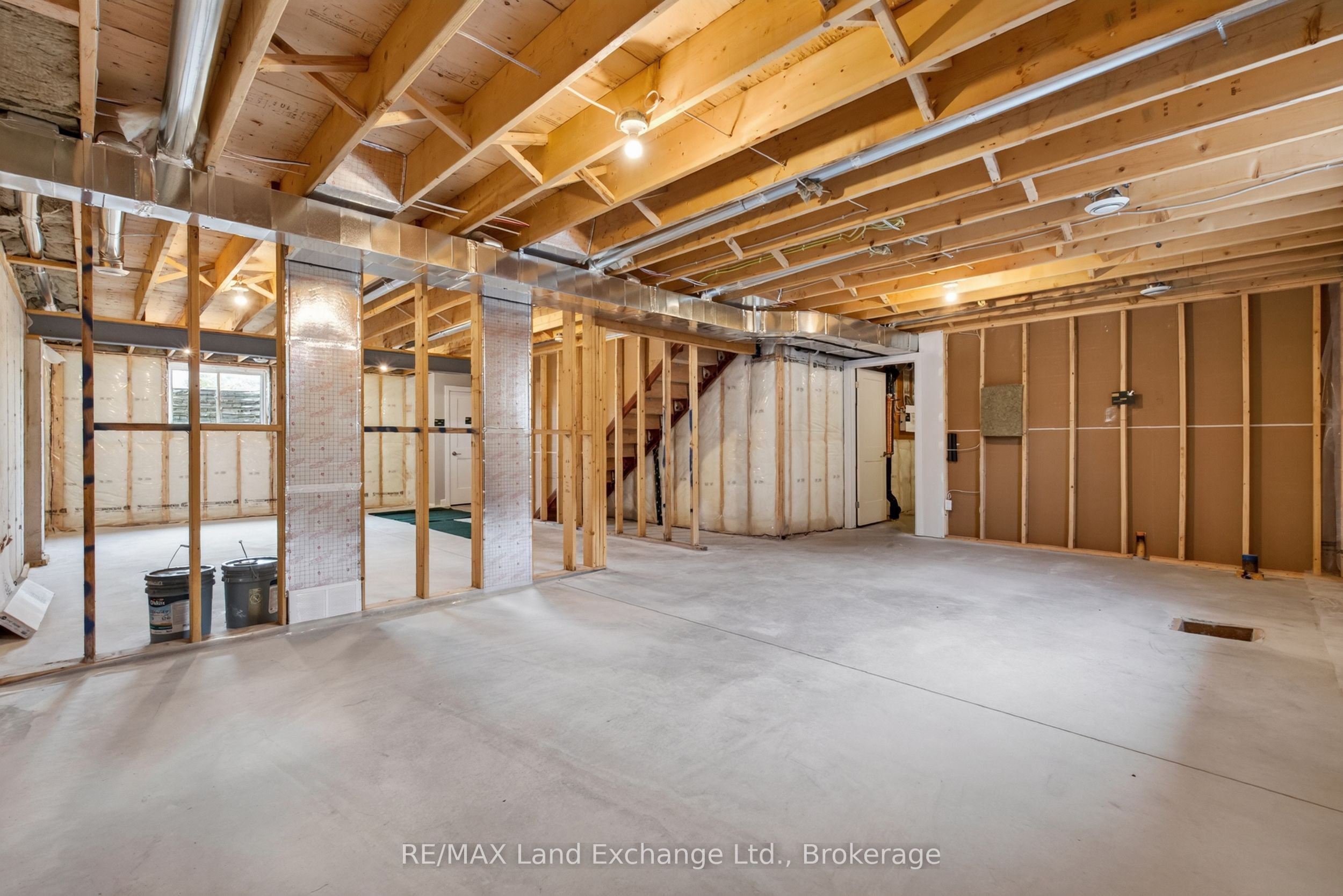 8 Golf Links Road Unit 2 Property Photo 28