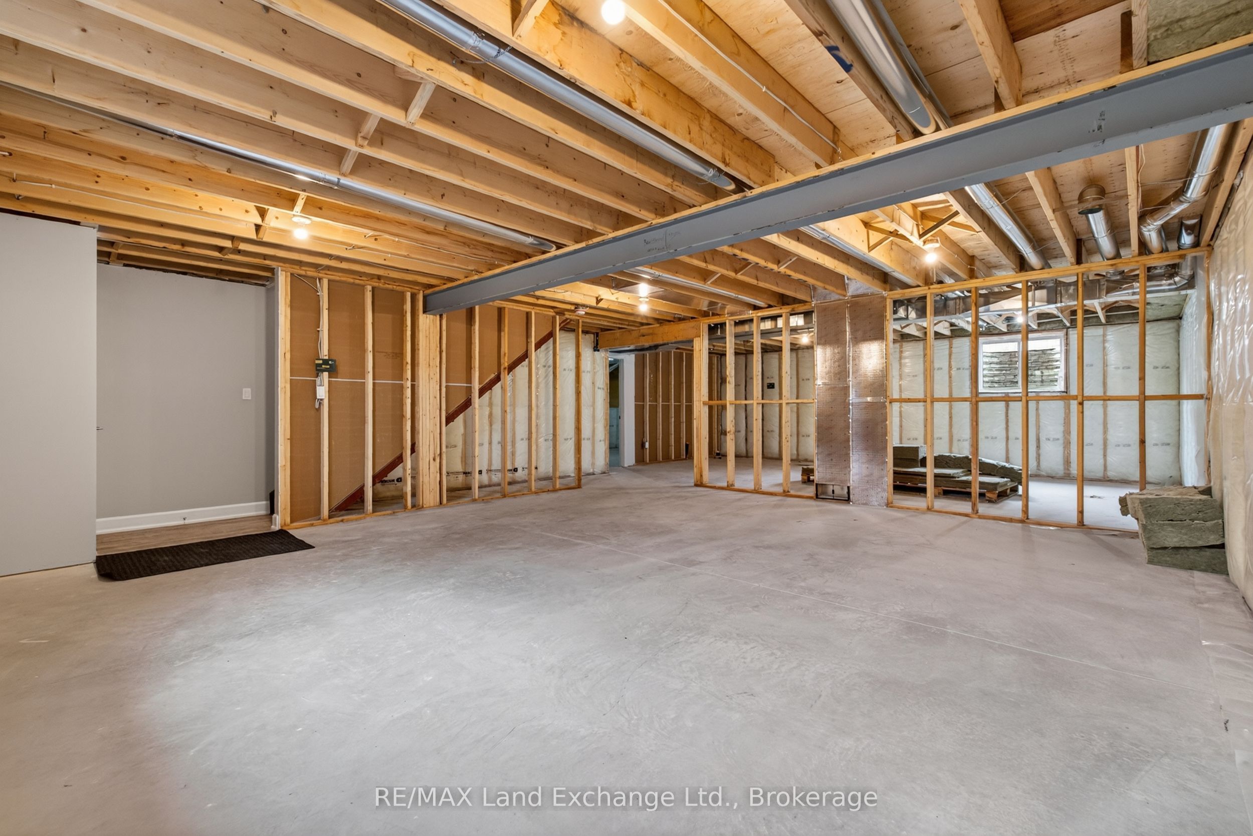 8 Golf Links Road Unit 4 Property Photo 26