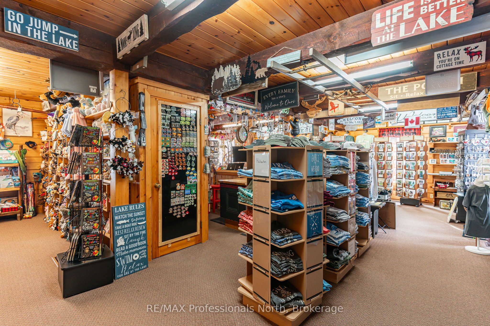 1141 Kennisis Lake Road Property Photo 9