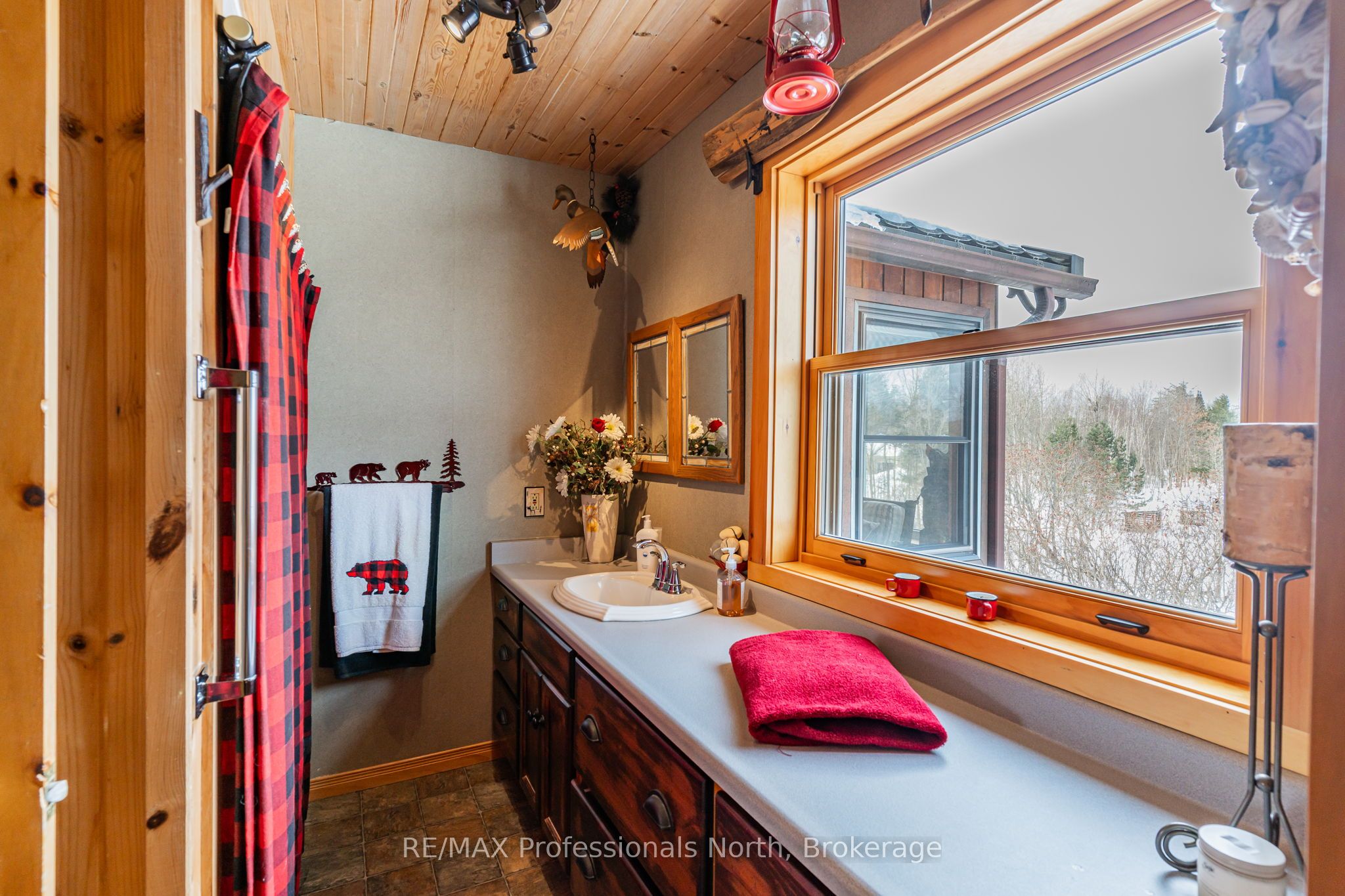 1141 Kennisis Lake Road Property Photo 41