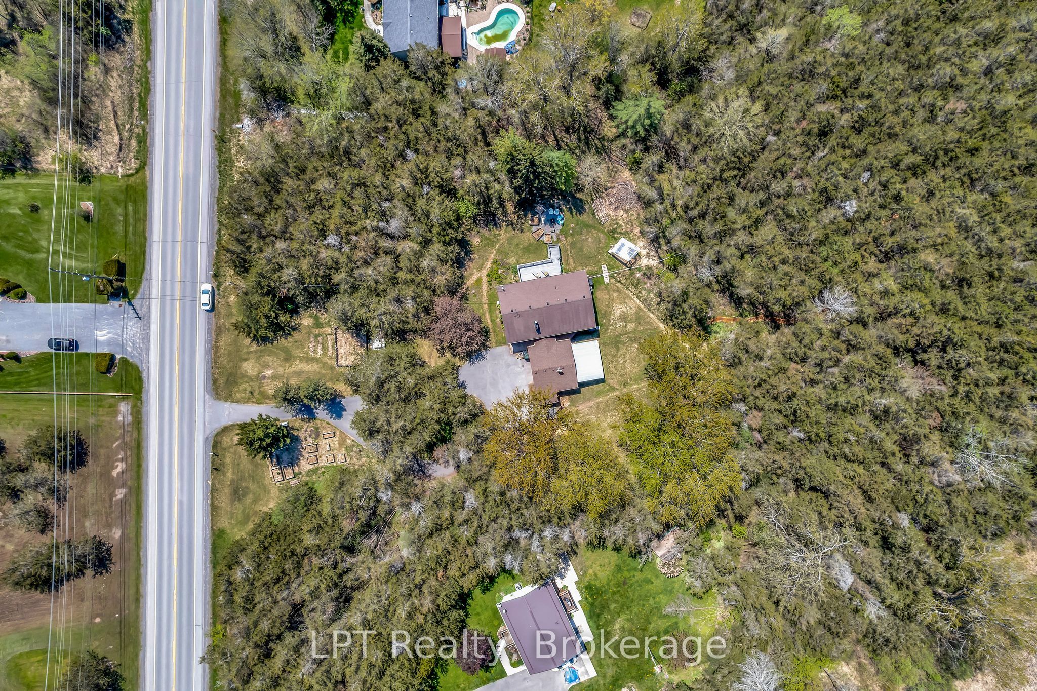 1207 County Rd 9 Street Property Photo 4