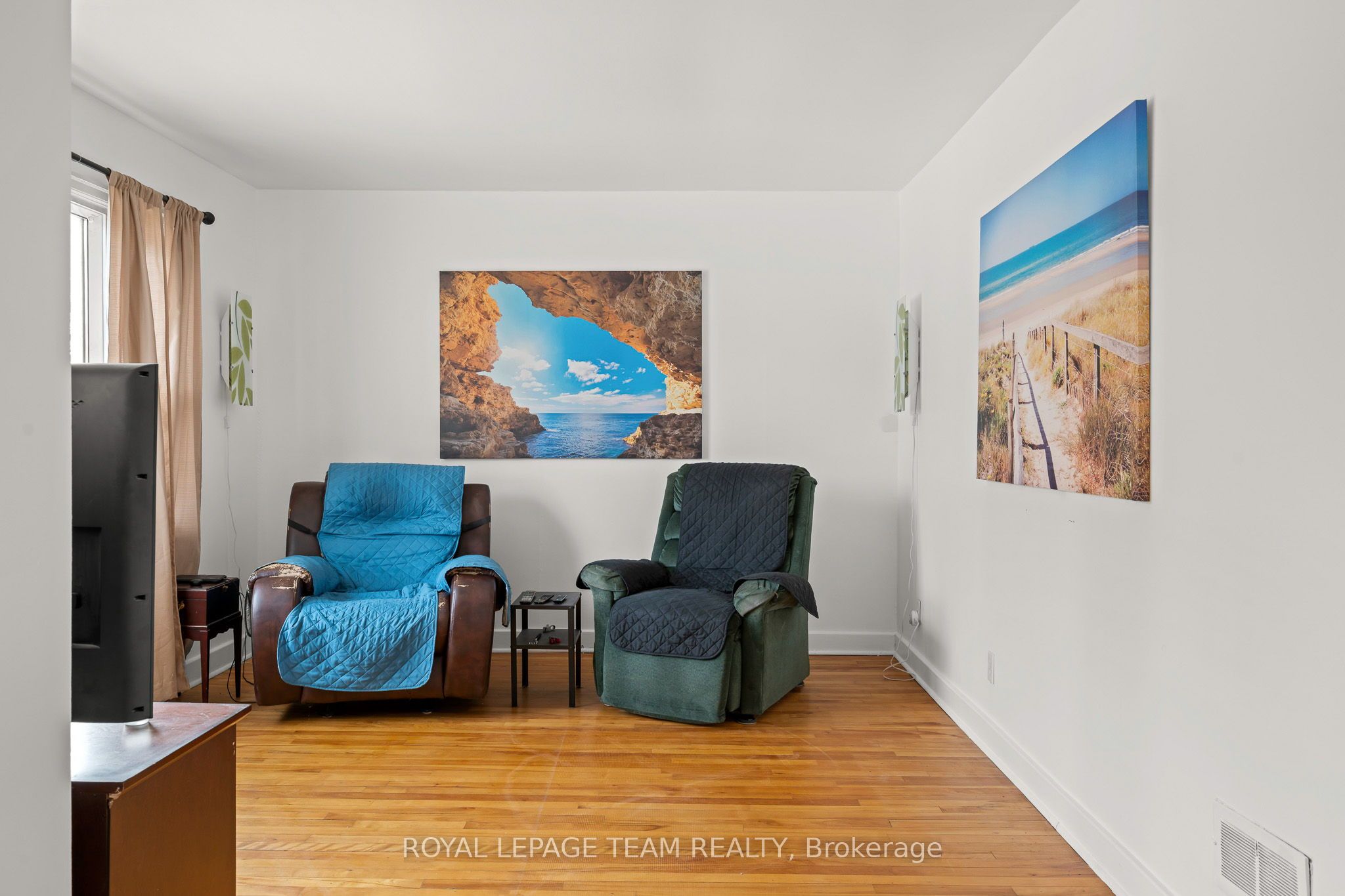 1123 Secord Avenue Property Photo 6