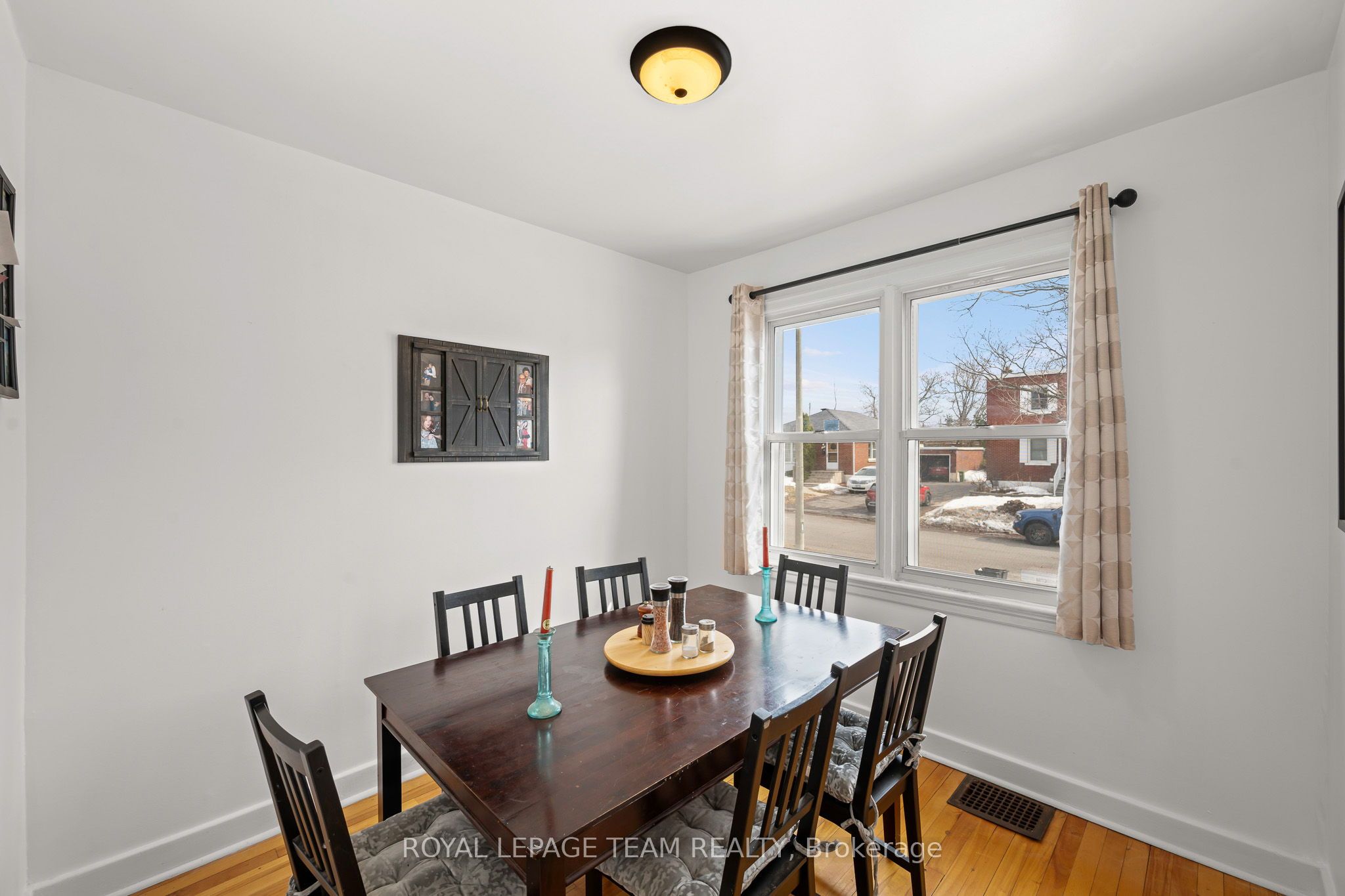 1123 Secord Avenue Property Photo 10