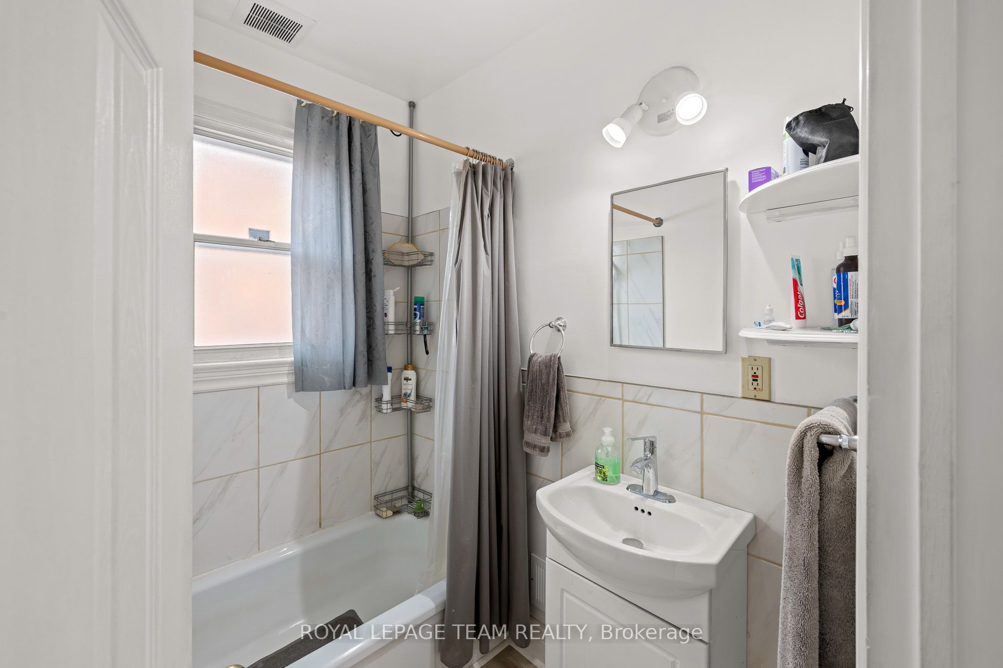 1123 Secord Avenue Property Photo 12