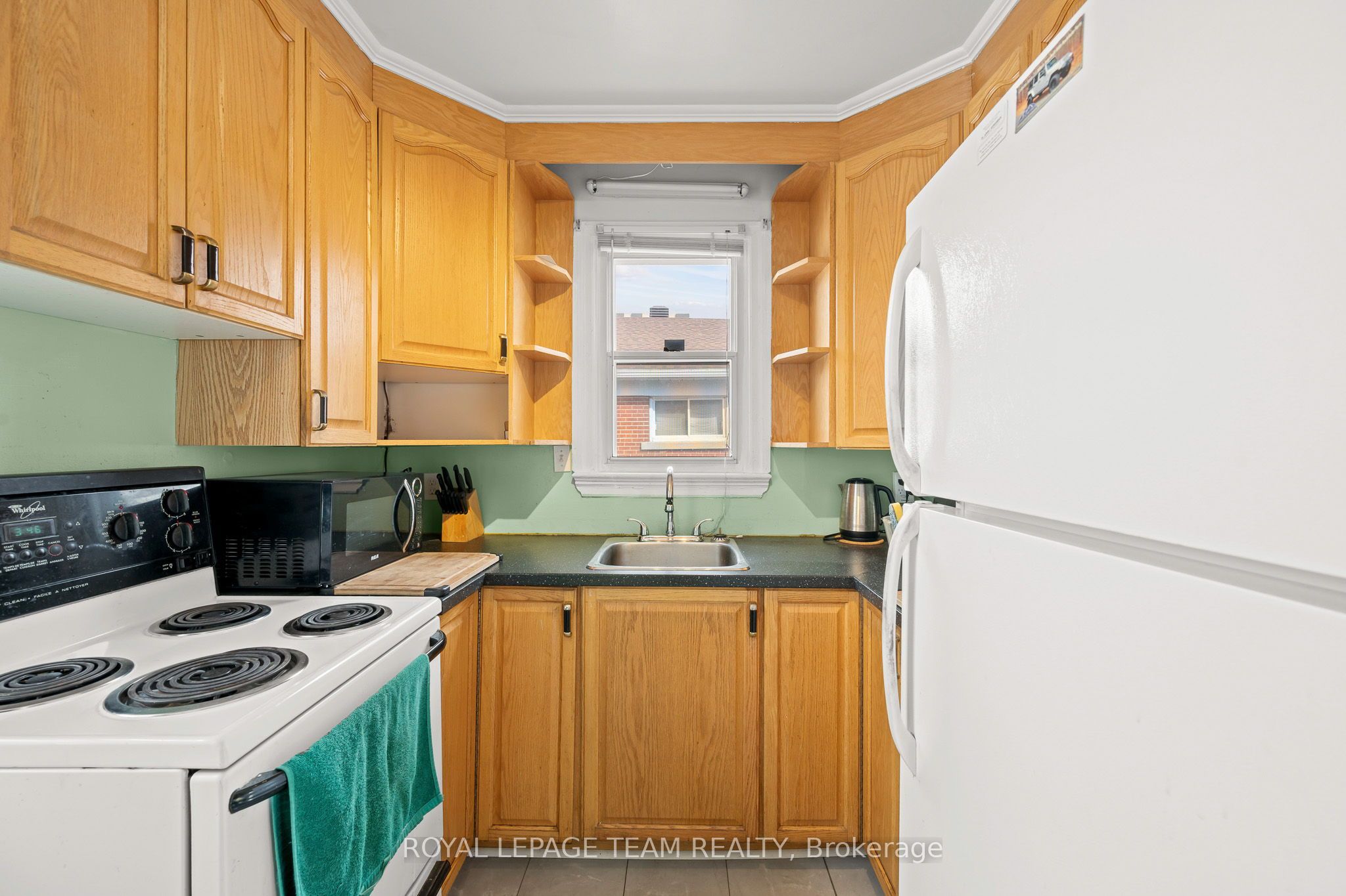 1123 Secord Avenue Property Photo 15