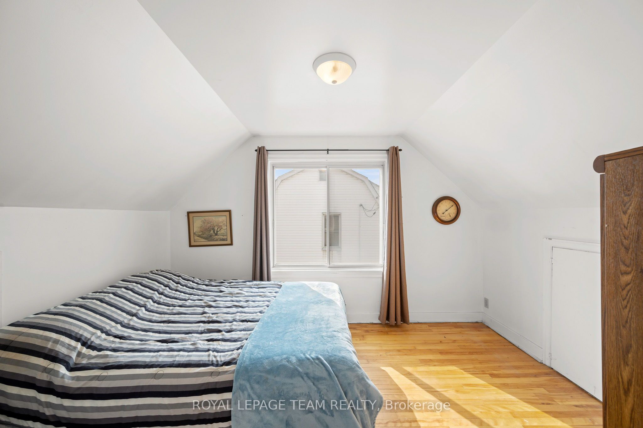 1123 Secord Avenue Property Photo 24
