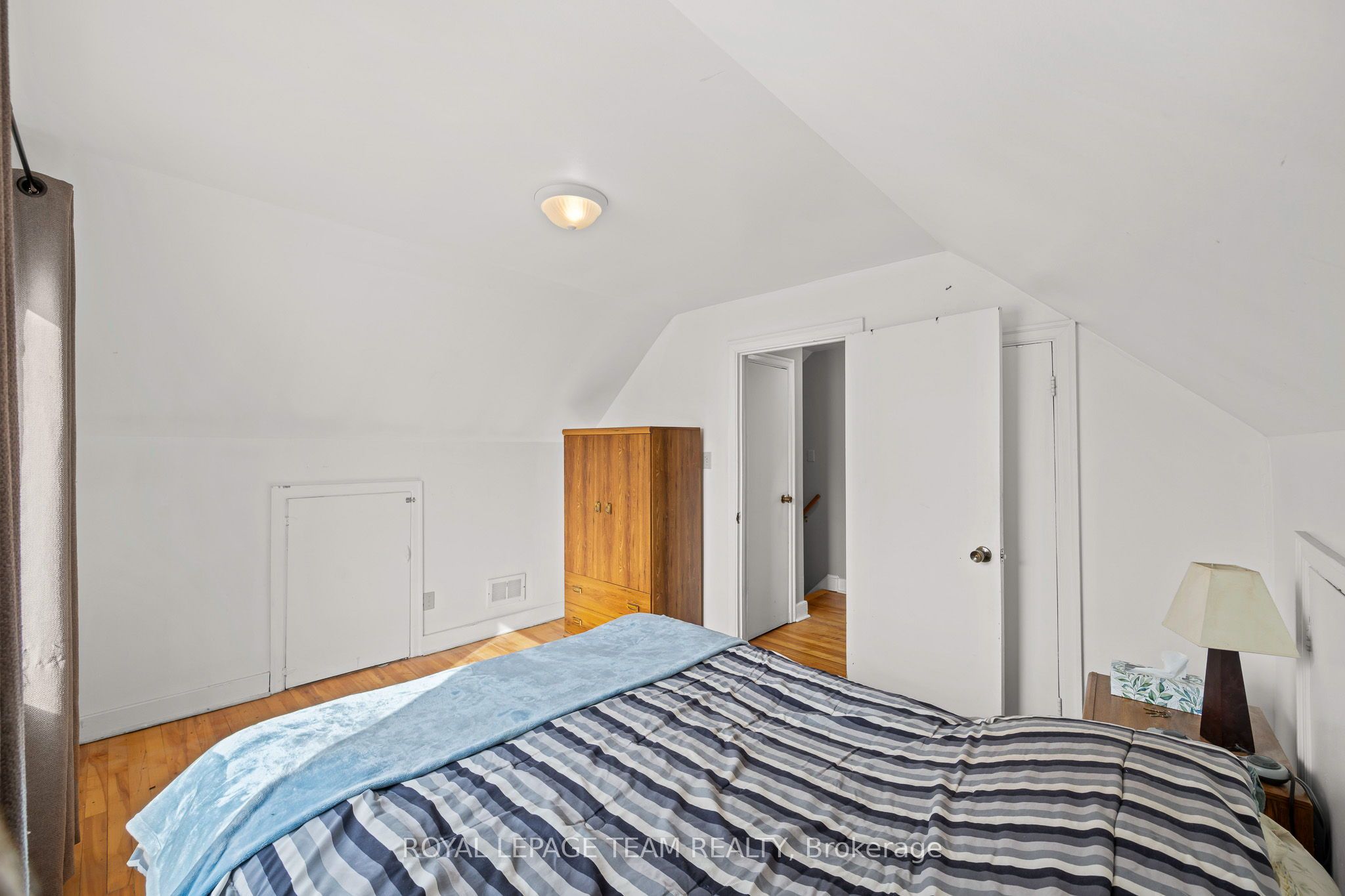 1123 Secord Avenue Property Photo 26