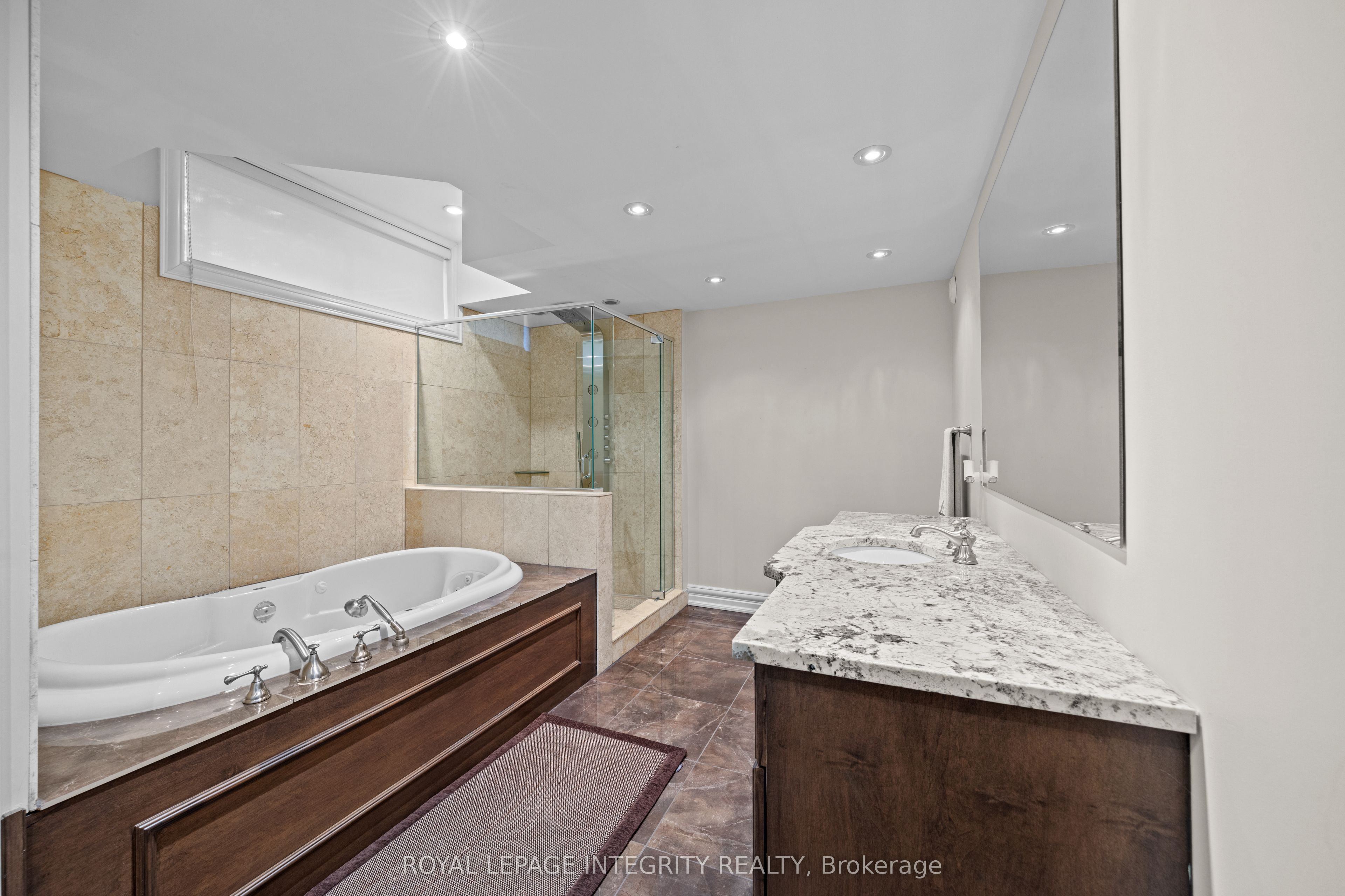 1180 River Road Property Photo 45