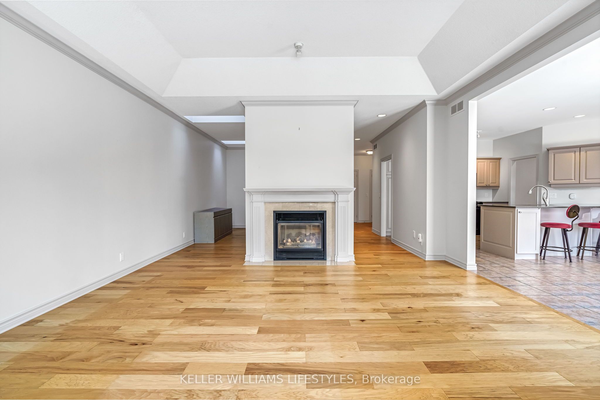 1040 Riverside Drive 61 Property Photo 11