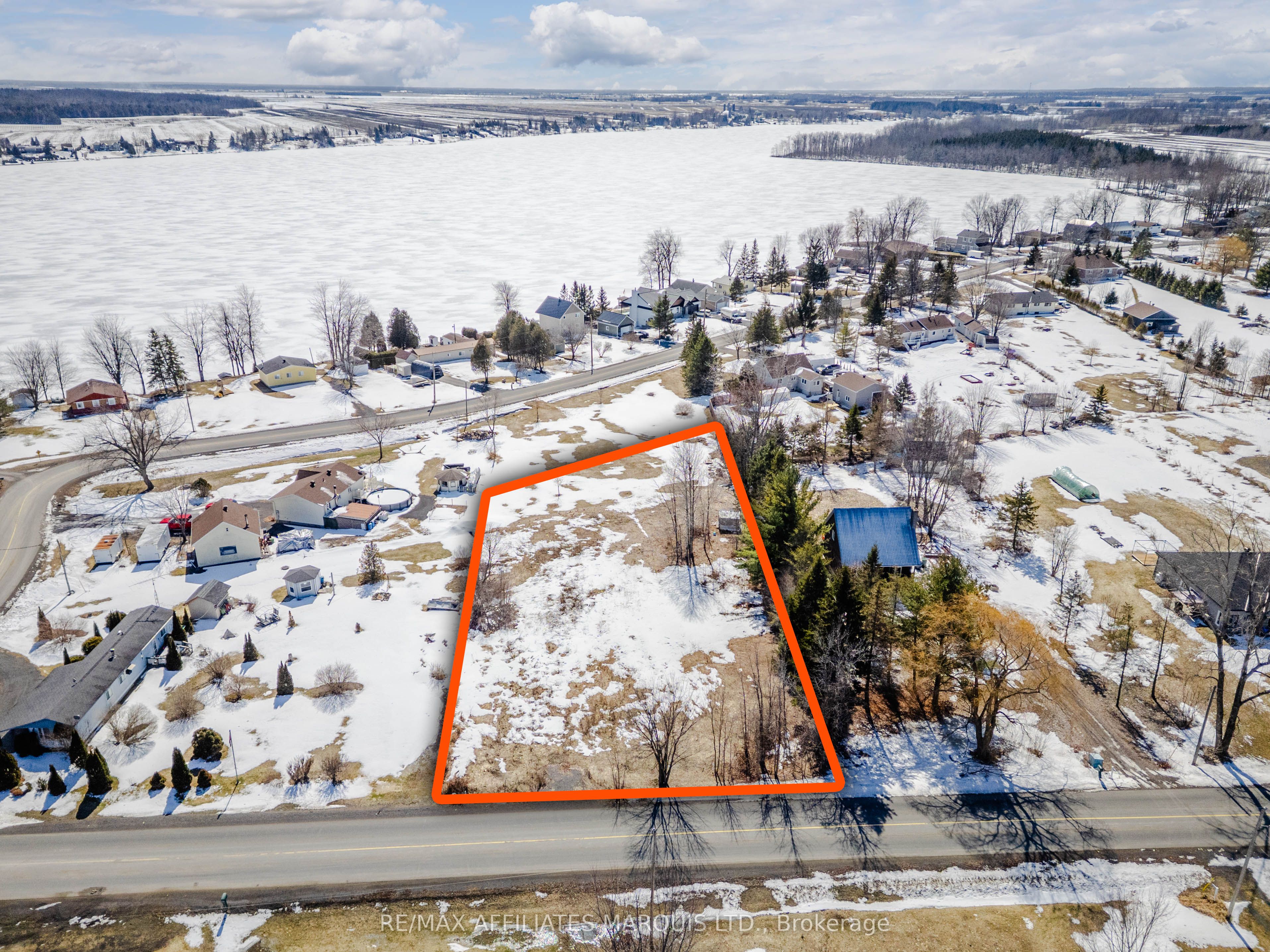 2903 Chartrand Street Property Photo 13