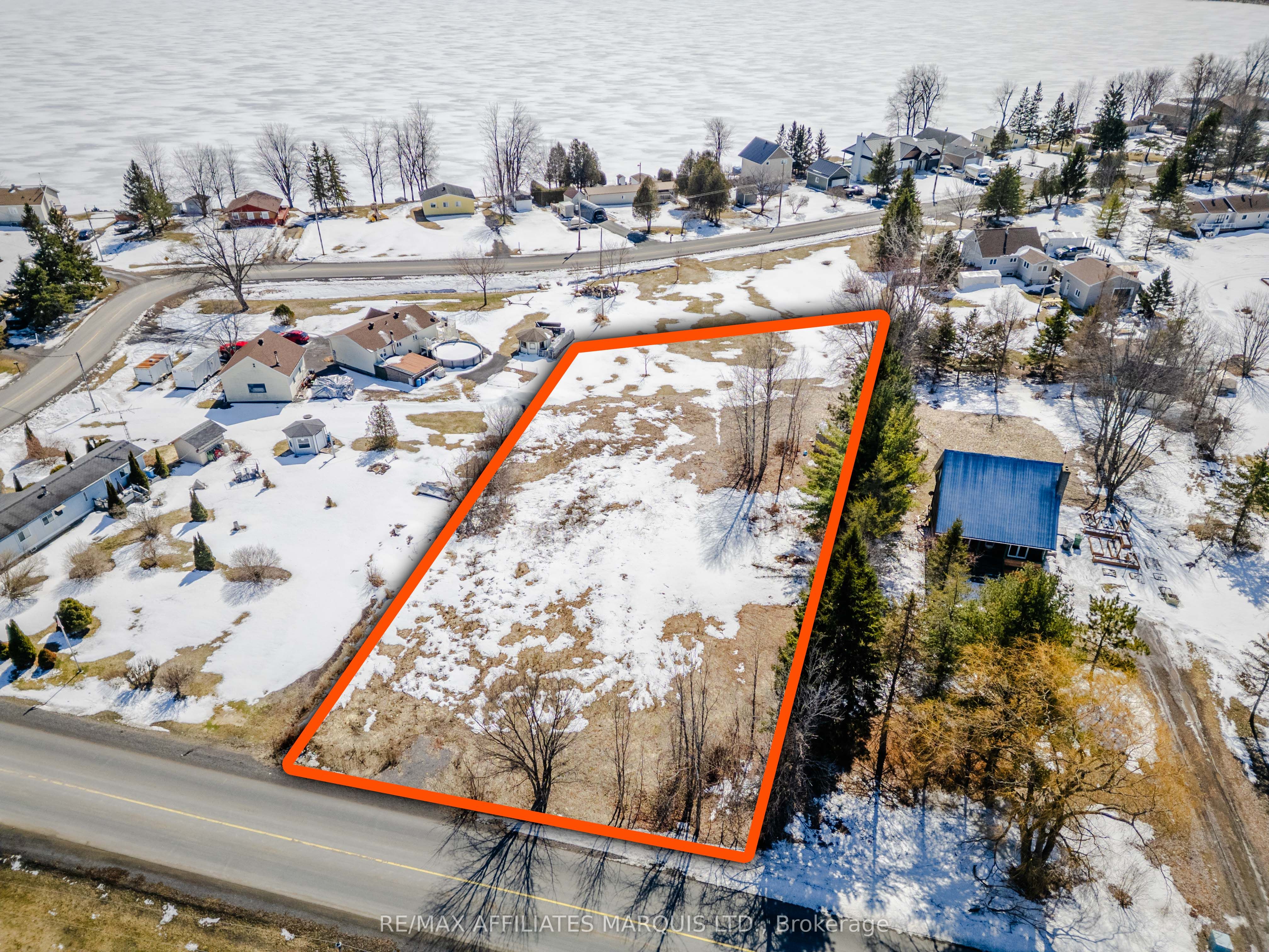 2903 Chartrand Street Property Photo 15