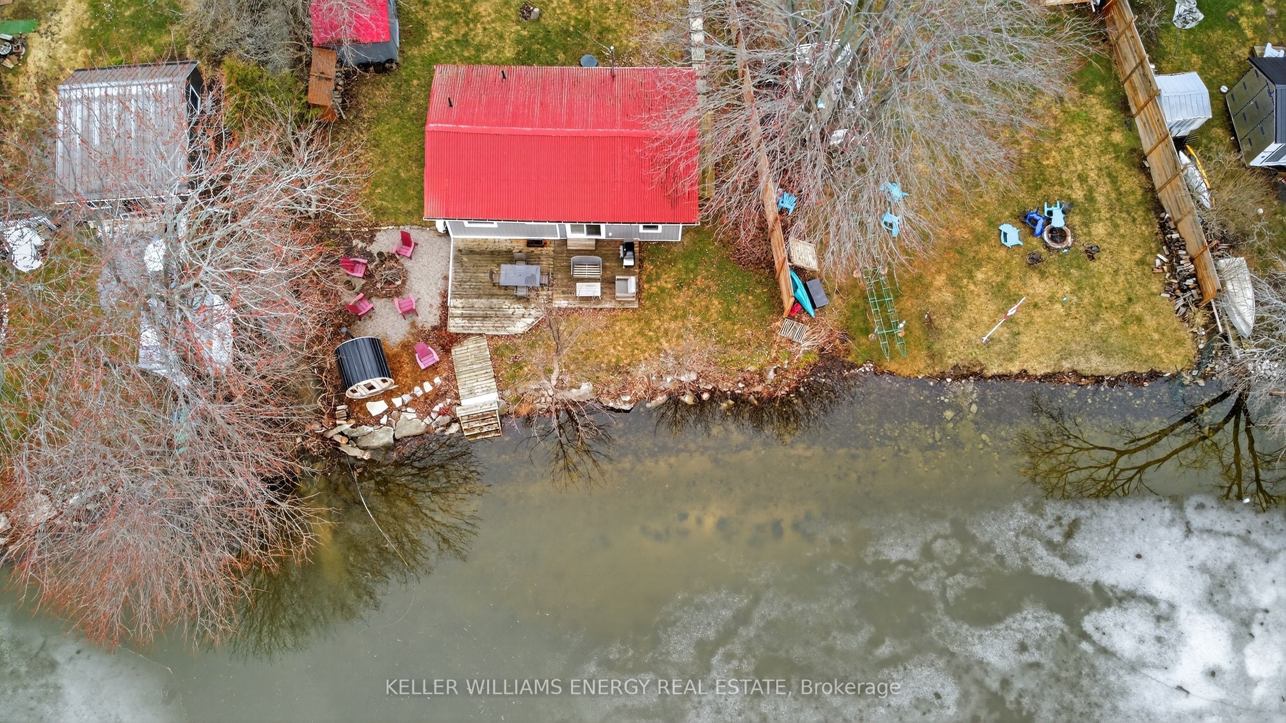 1071c Lakeside Drive Property Photo 5