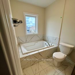 381 Vanilla Trail Property Photo 14