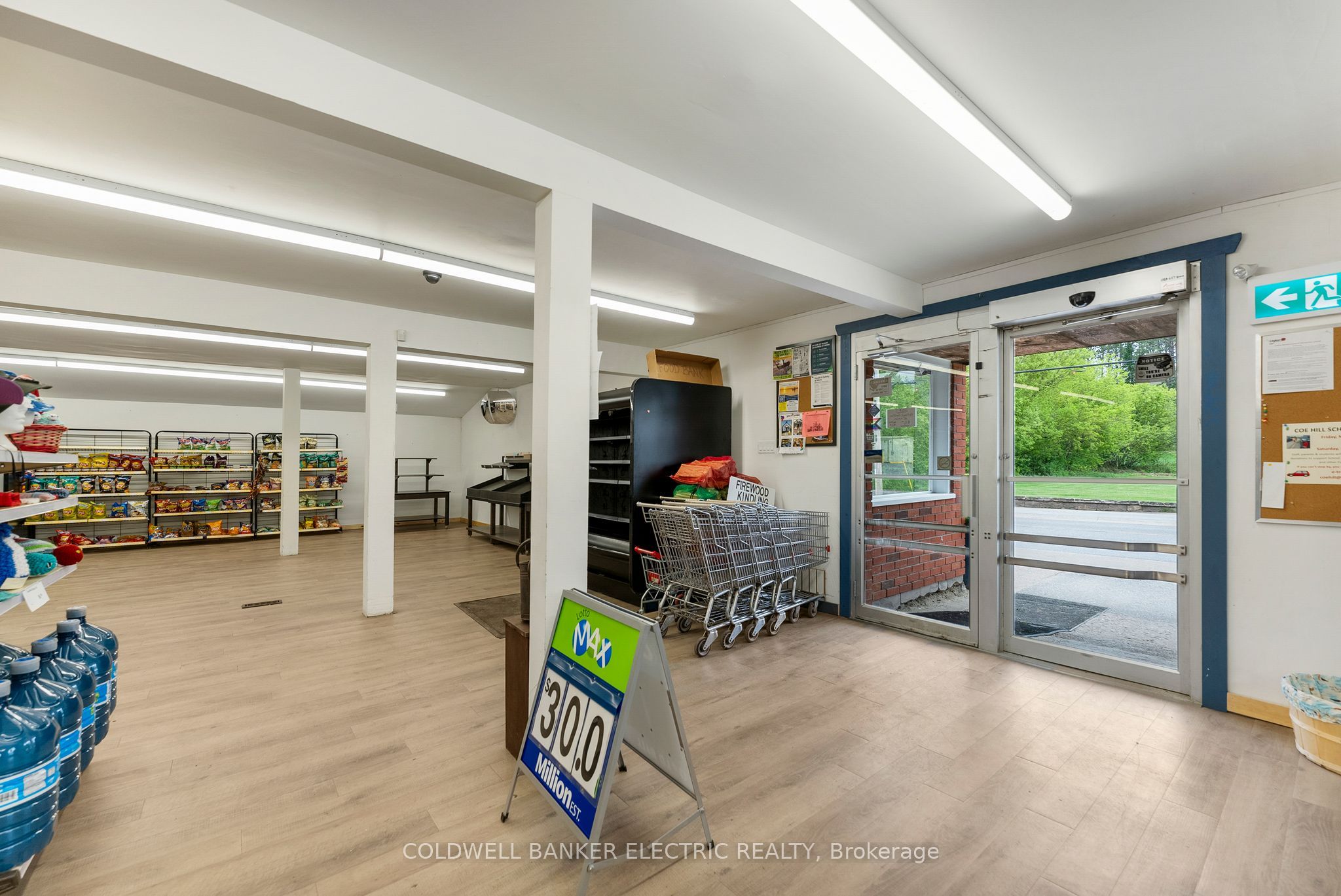 5480 Highway 620 Property Photo 4