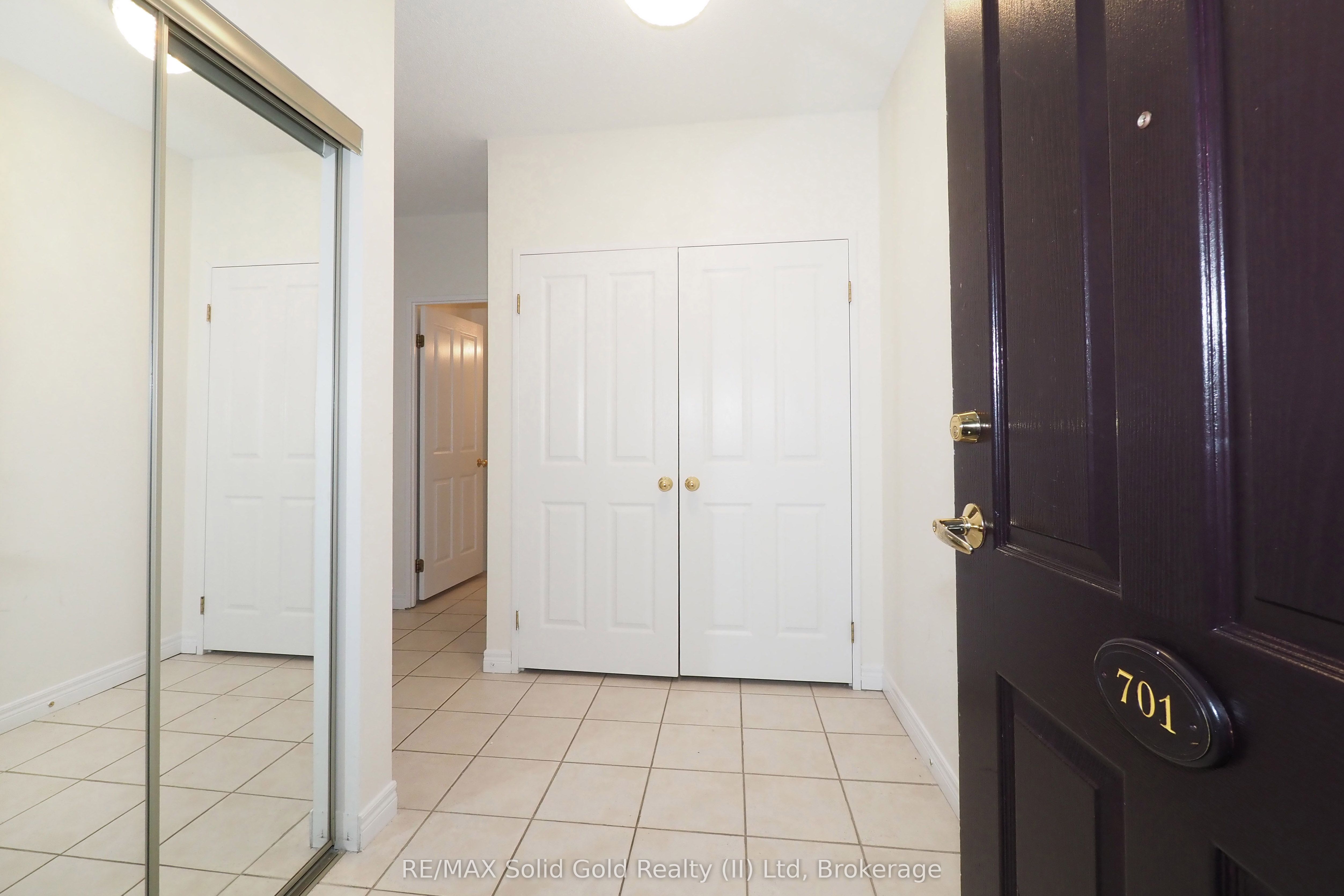 255 Keats Way 701 Property Photo 9