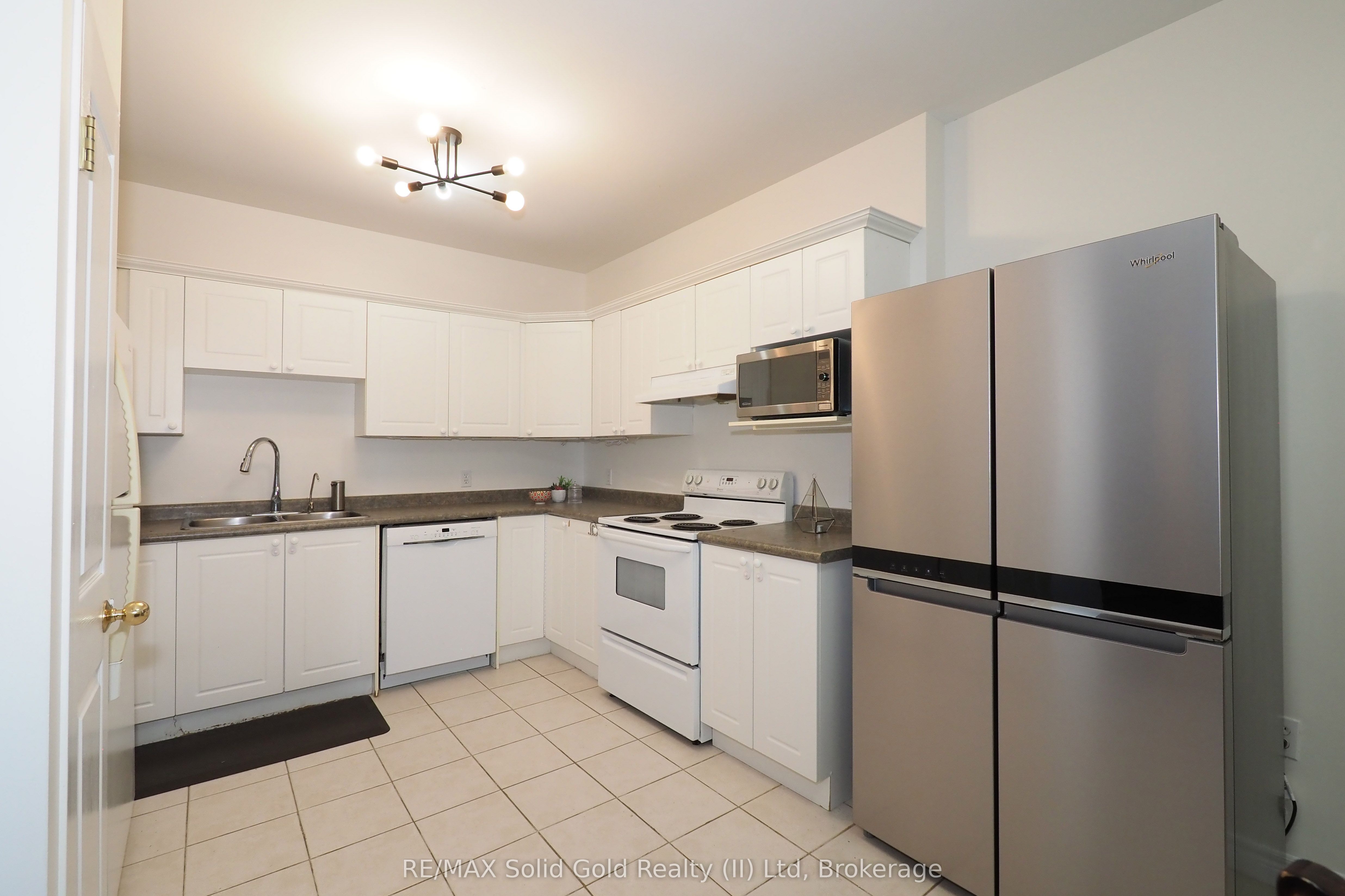 255 Keats Way 701 Property Photo 25