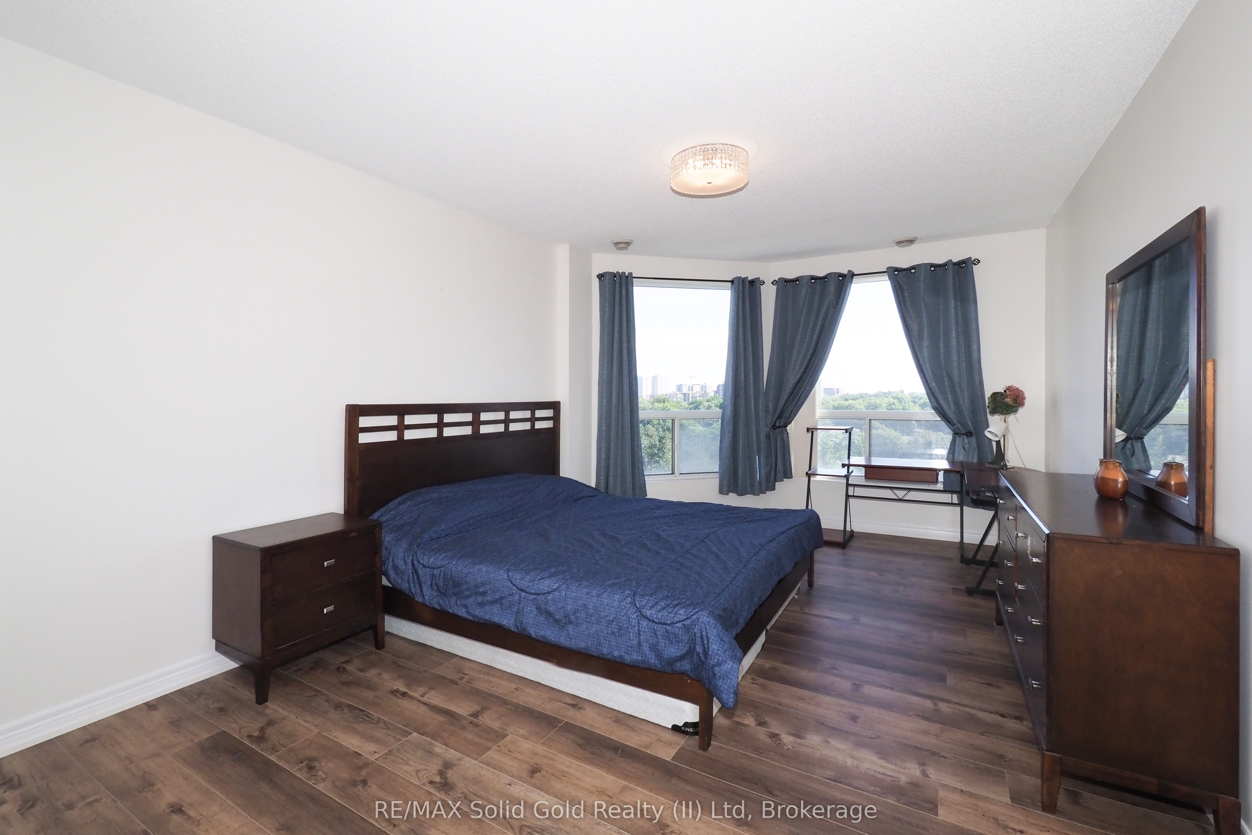 255 Keats Way 701 Property Photo 30