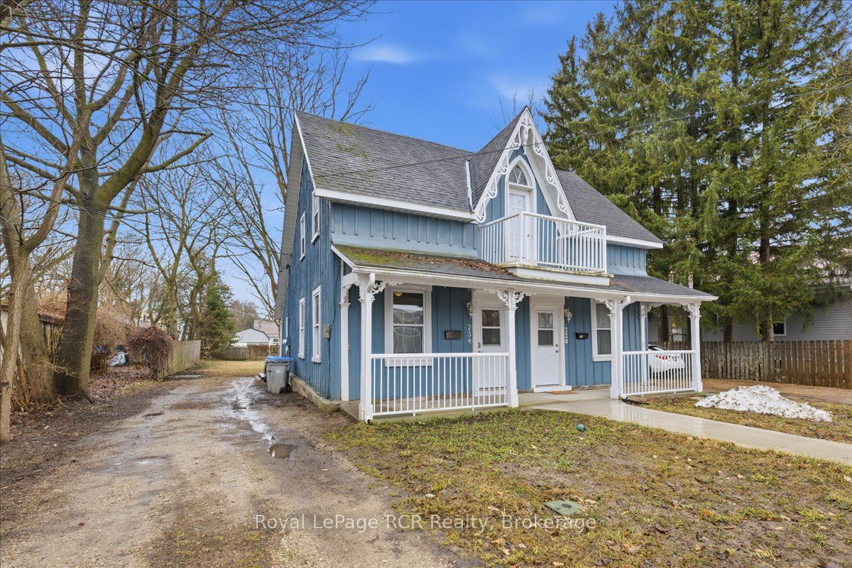 234 Elma Street E Property Photo 1