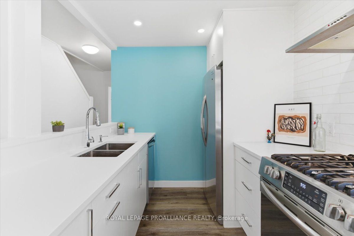 61 Delaney Street Property Photo 9