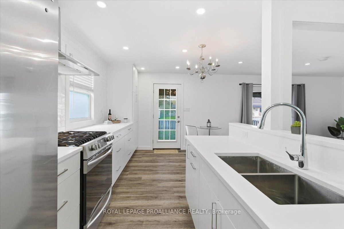 61 Delaney Street Property Photo 10