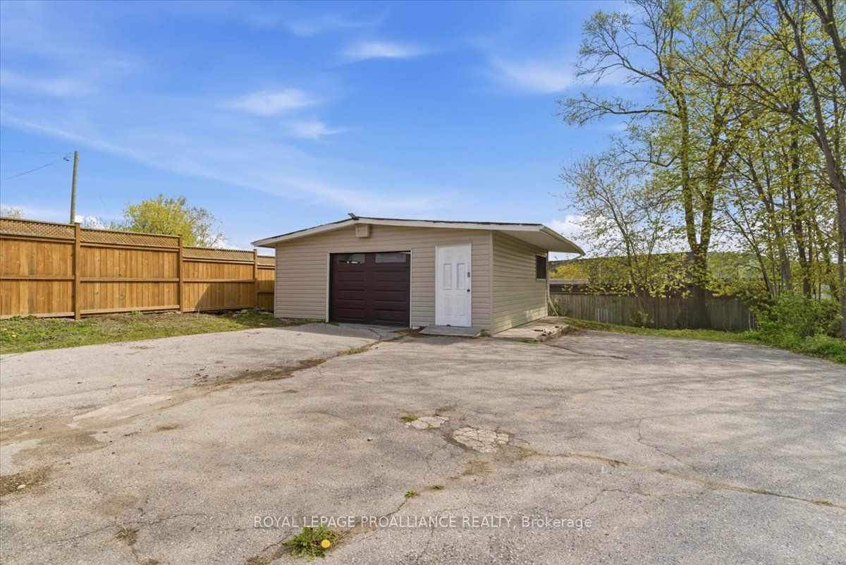 61 Delaney Street Property Photo 38
