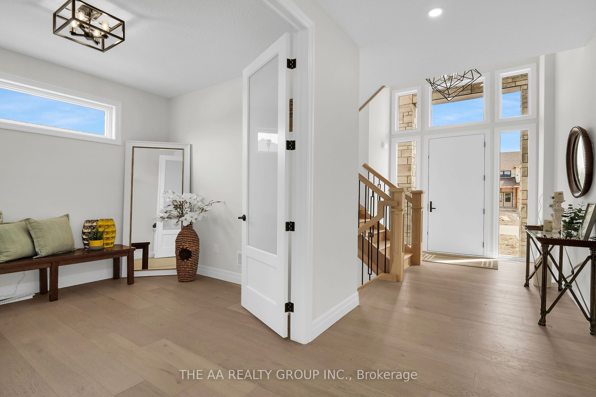 187 Foxborough Place Property Photo 6