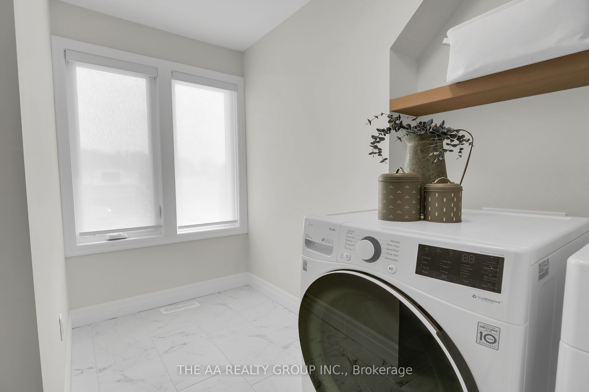 187 Foxborough Place Property Photo 39