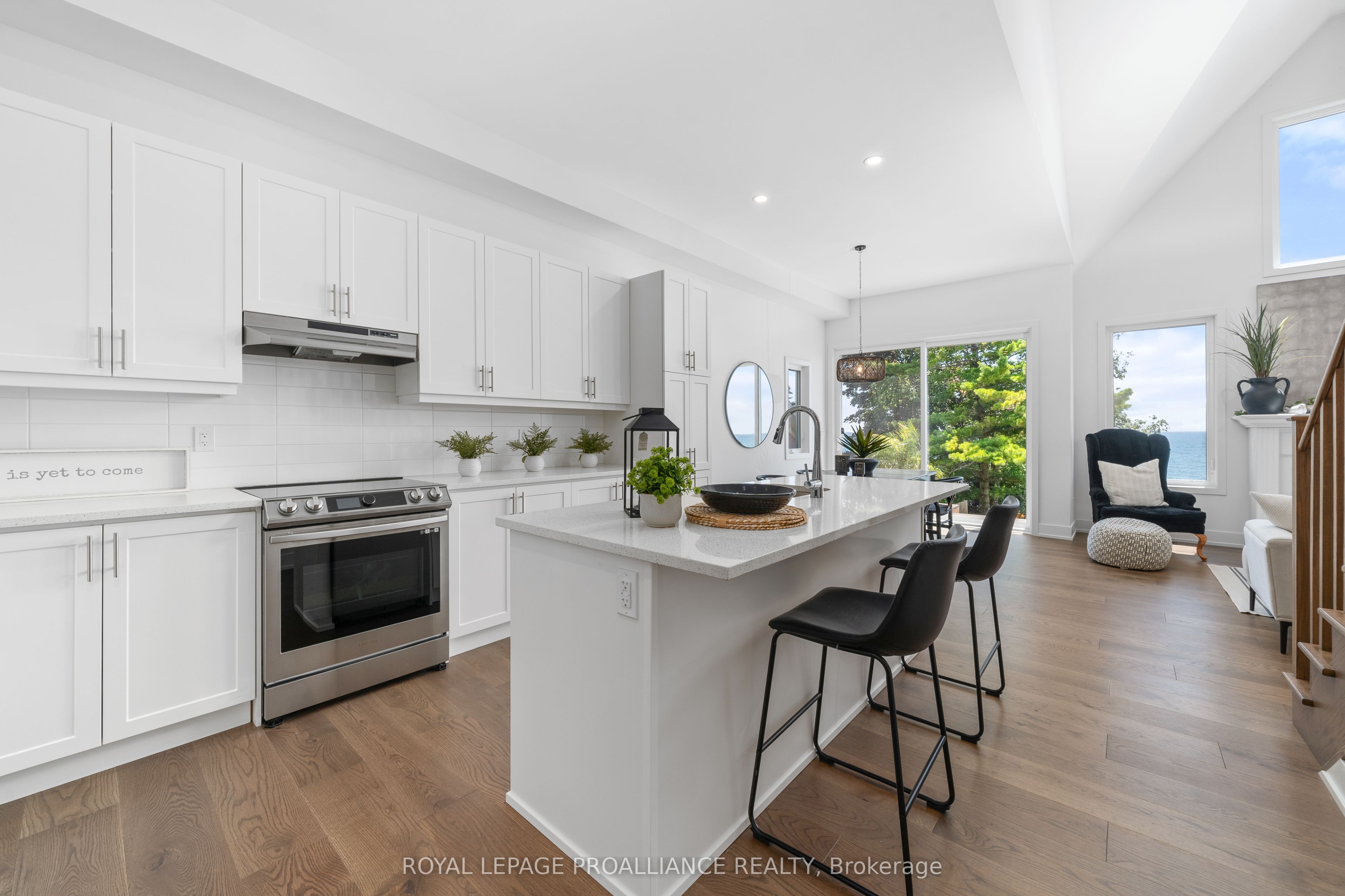 16 Twelve Trees Court Property Photo 8