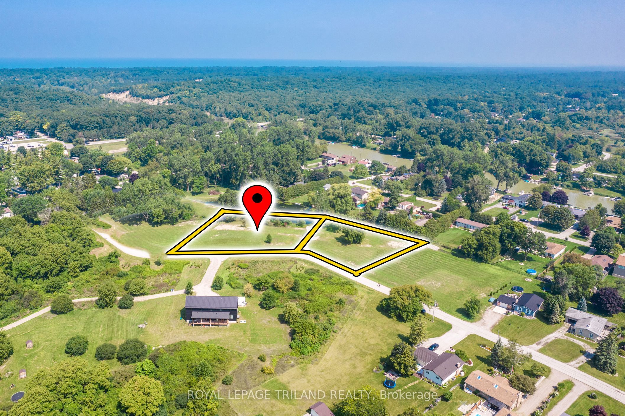 9944 Eric Street Property Photo 4