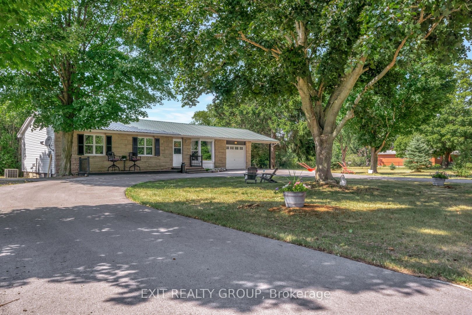 1476 County Rd 12 Property Photo 1