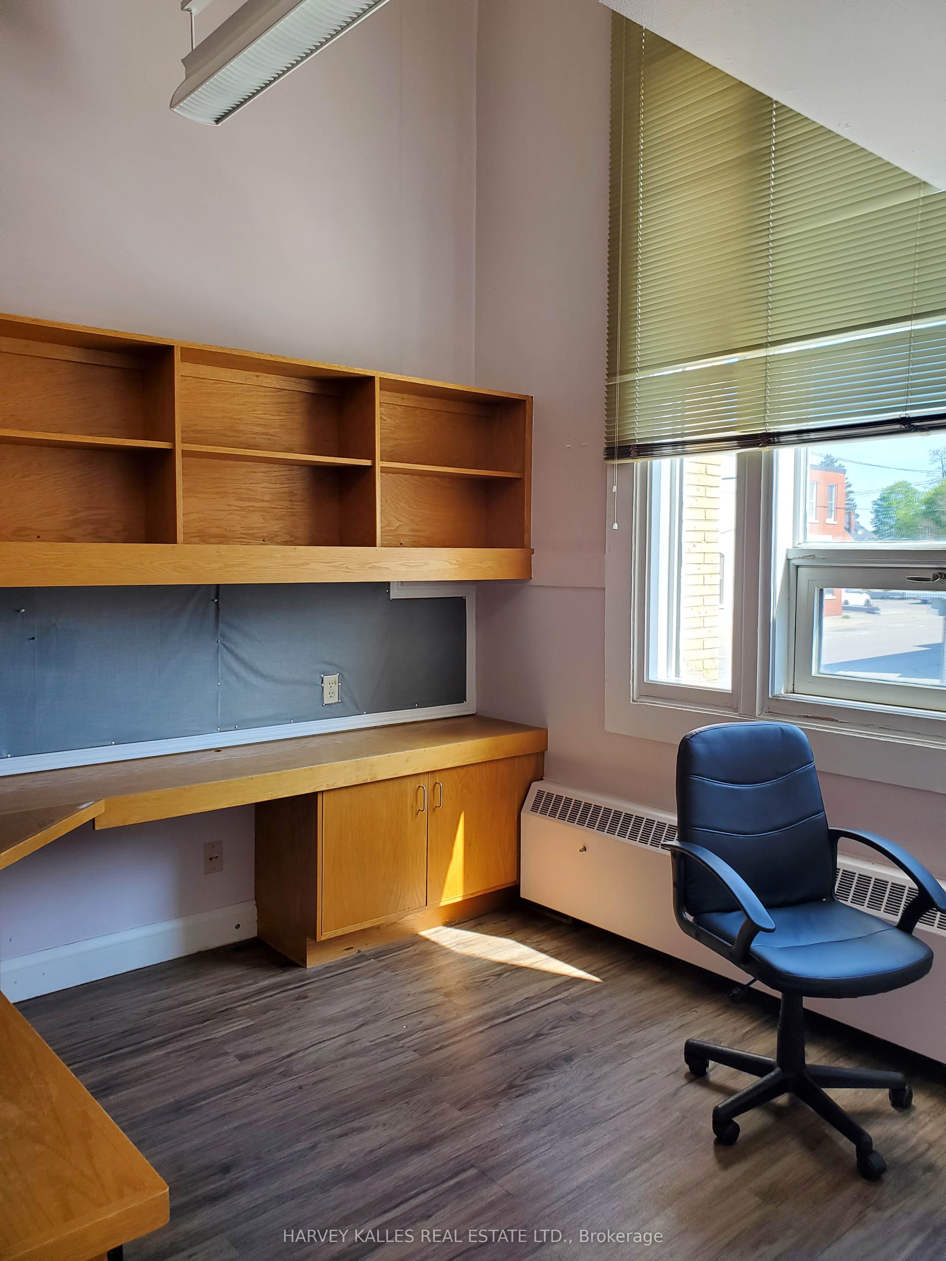 45 Peel Street Main Floor Property Photo 8