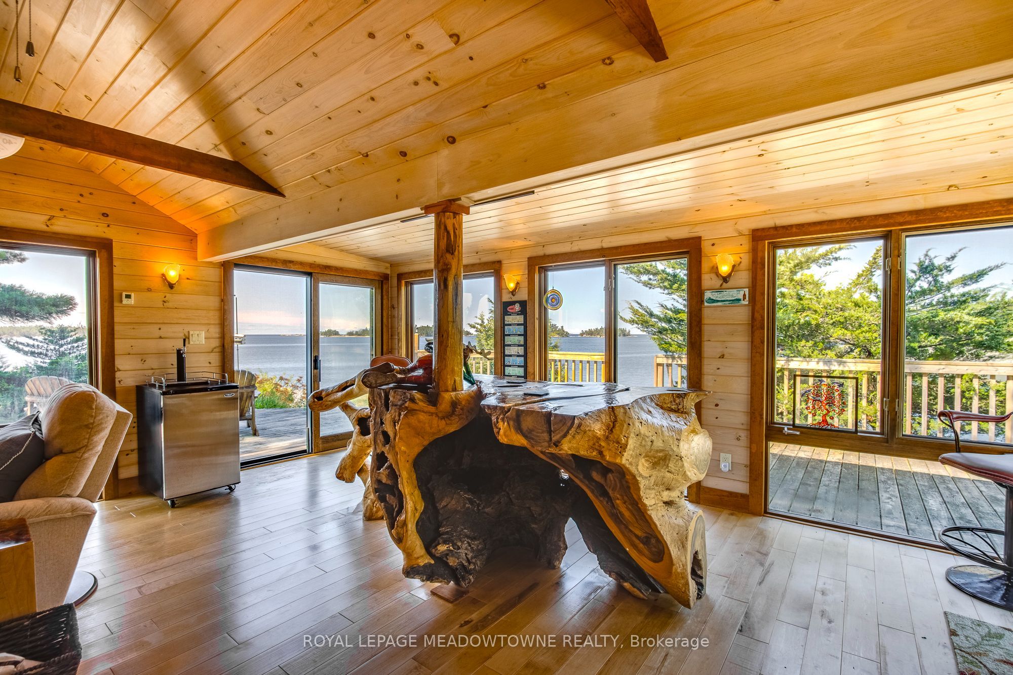 B433 Campbell Island Property Photo 15