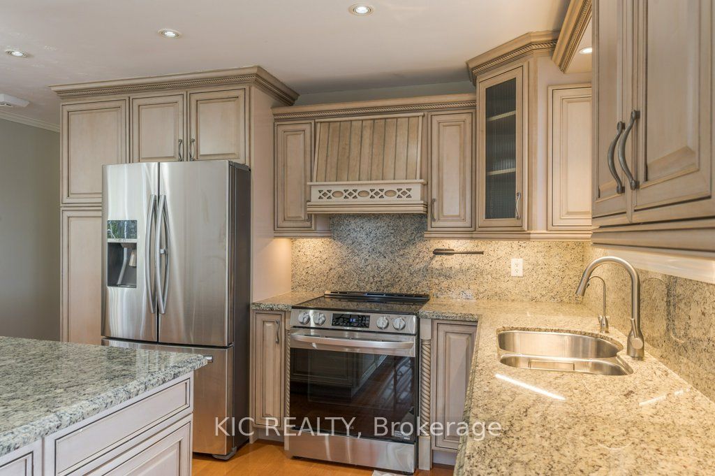 1247 Gail Park Drive Property Photo 8
