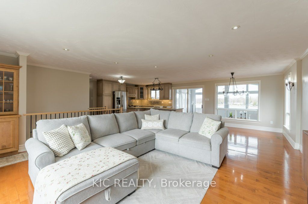 1247 Gail Park Drive Property Photo 11