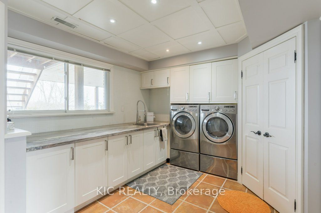 1247 Gail Park Drive Property Photo 35