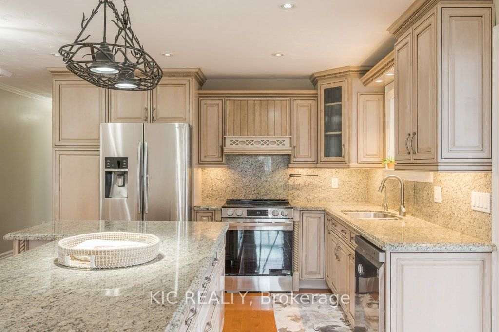 1247 Gail Park Drive Property Photo 47