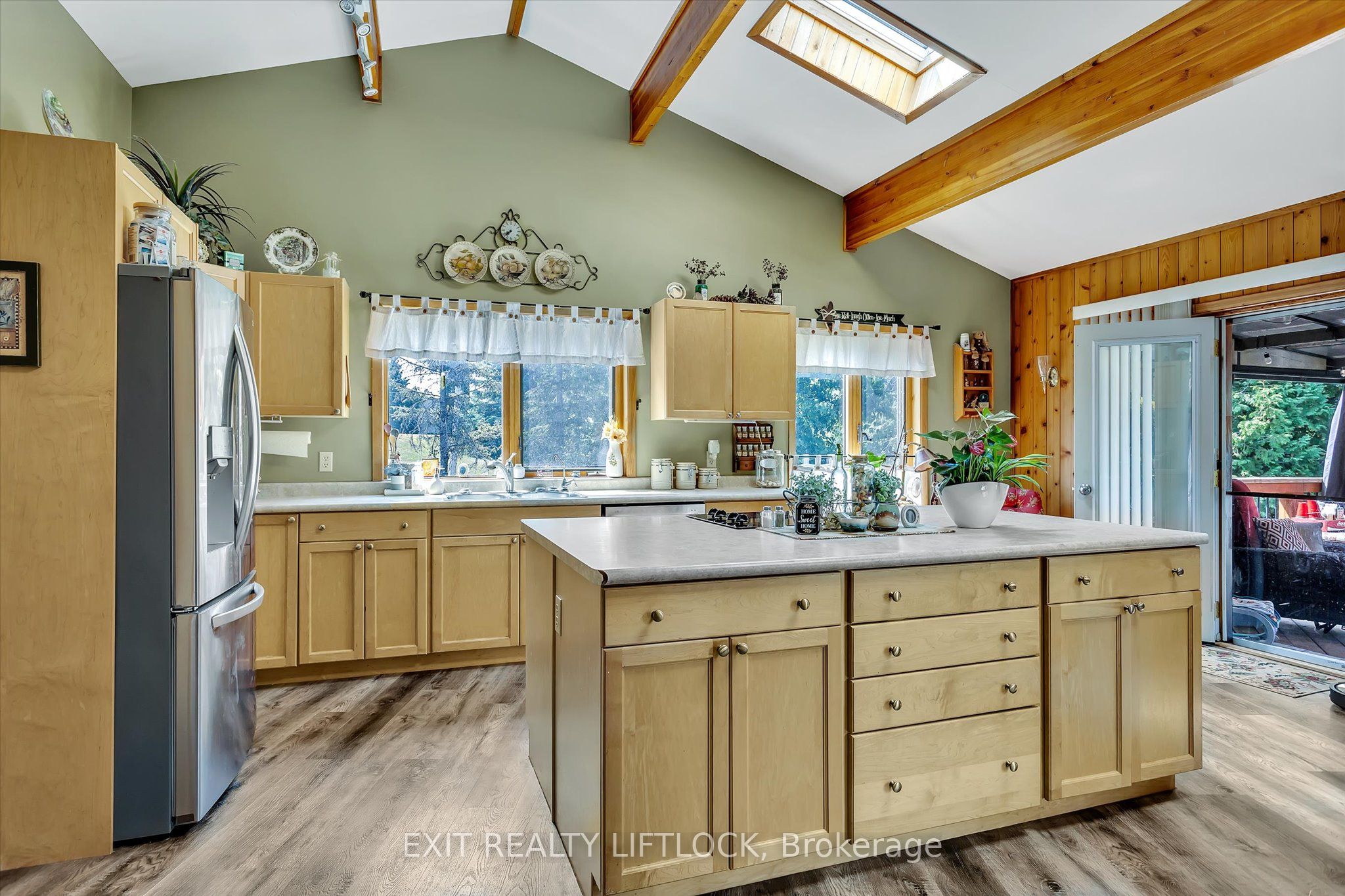 25 Balsam Road Property Photo 5