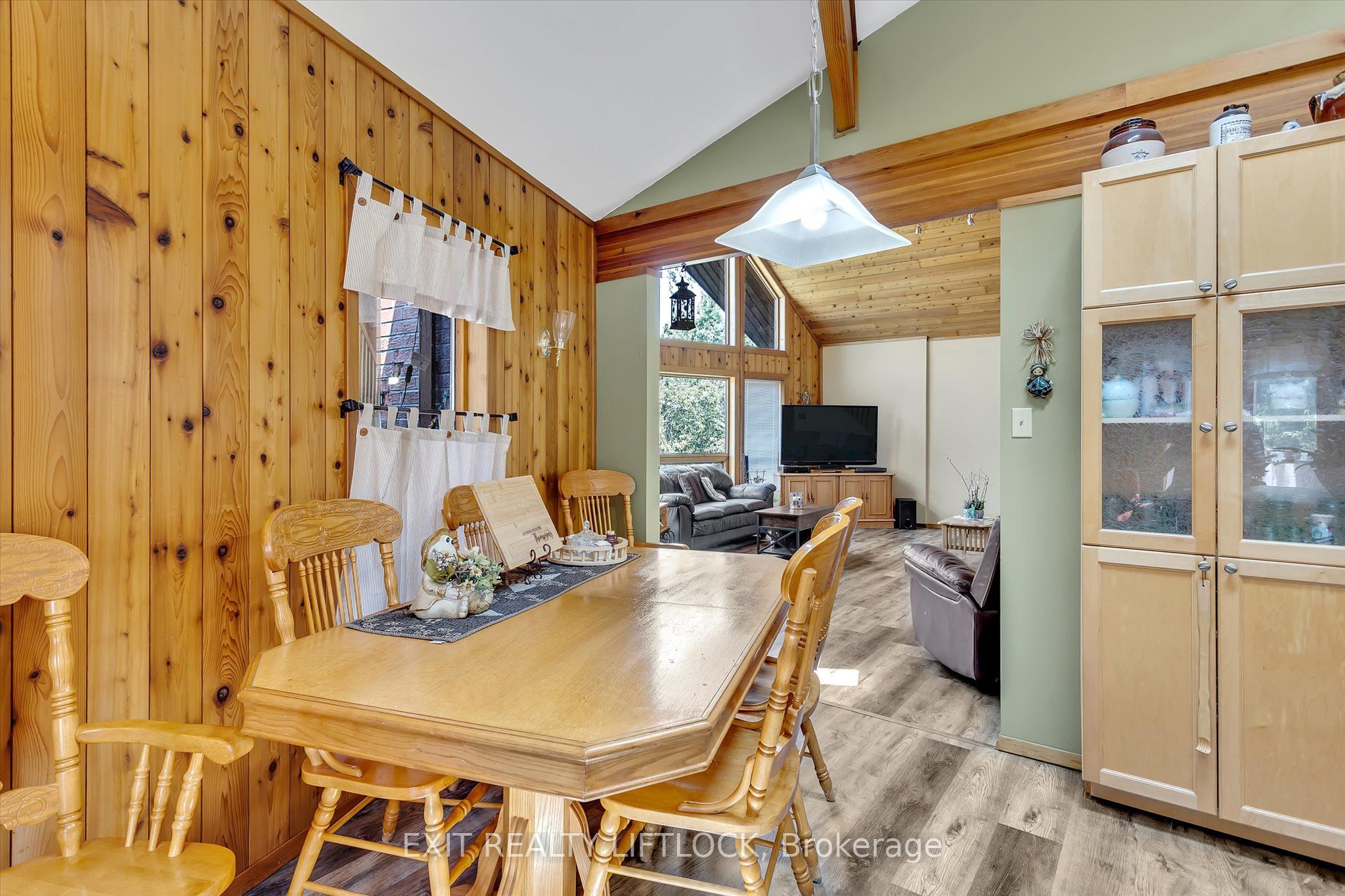 25 Balsam Road Property Photo 10